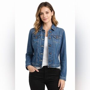 Laura Petites Medium Wash Denim Jacket Fitted Silhouette & Point Collar Size S